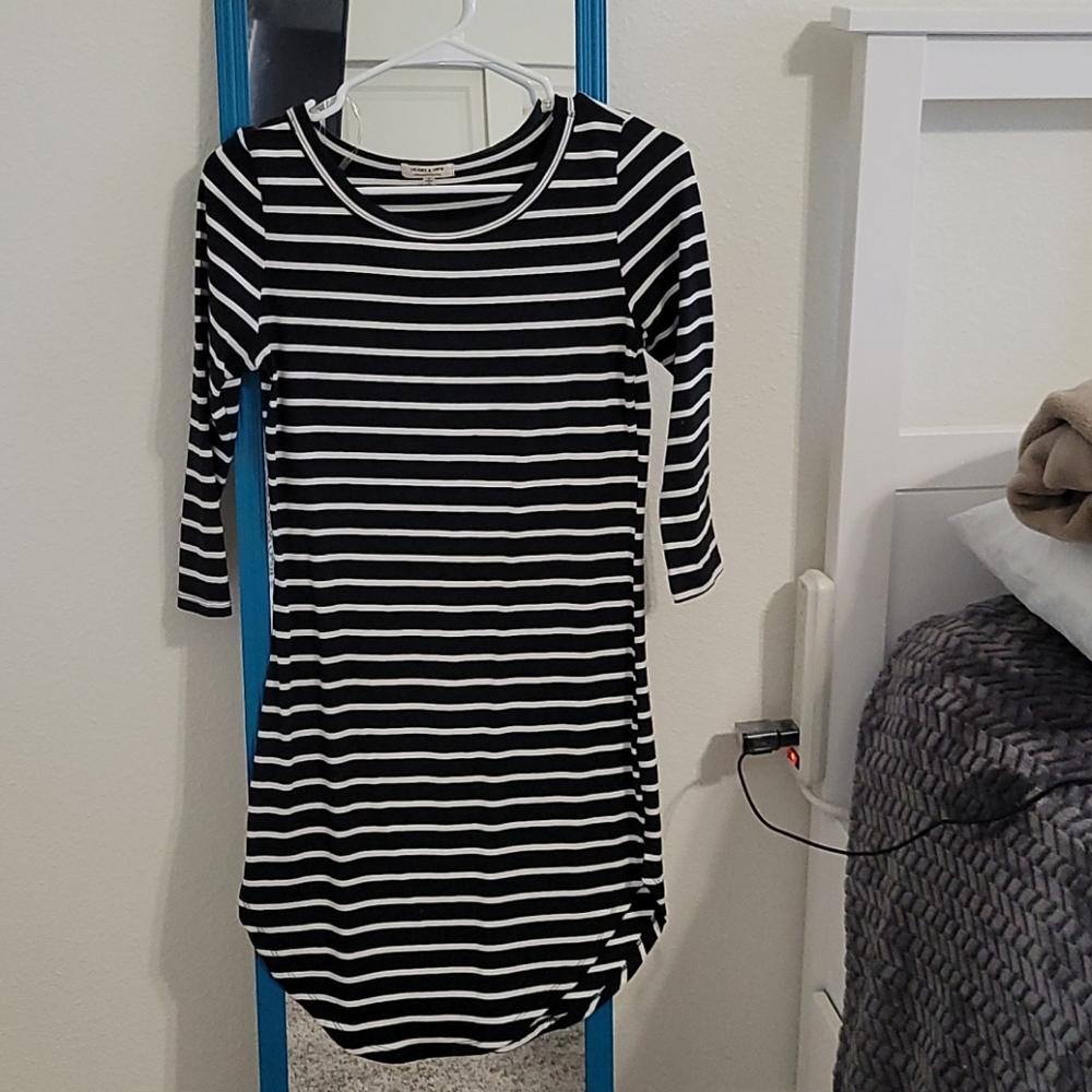 Black and white dress